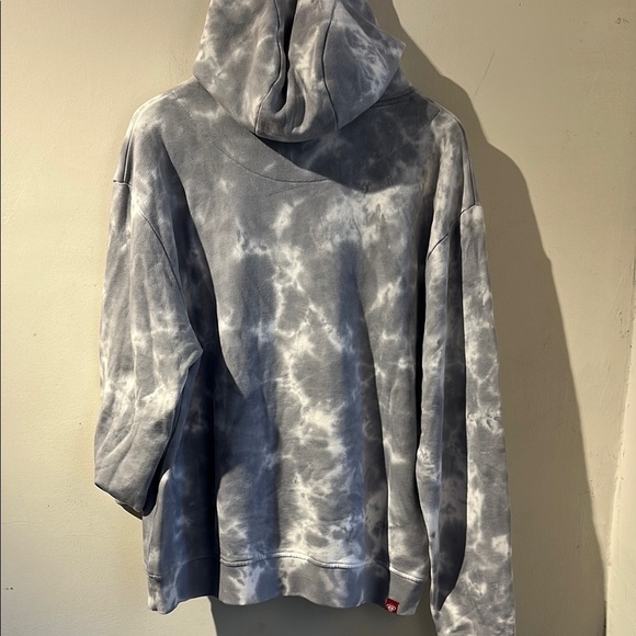Mostly Heard Rarely Seen 8-Bit Volt Gray Tie-Dye Hoodie - Picture 5 of 6
